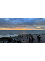 Лучше перекусите вкусненько на эти деньги 😅 Океанариум - это слишком громко сказано для этого места. Я бы сказала аквариум, да и то не самый лучший из тех, что я видела.<br />
А вот закаты во Флории 🔥 Бесплатно, а удовольствия в разы больше)